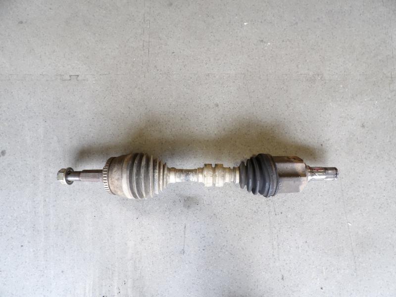 Cardan gauche (transmission)