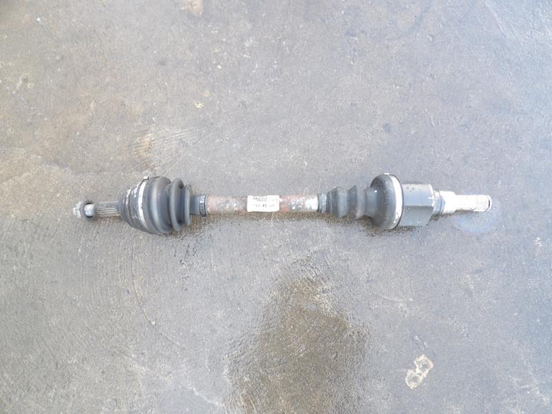 Cardan gauche (transmission)