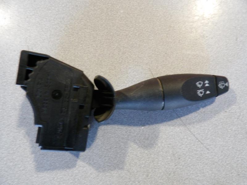 Commodo d'essuie glaces
