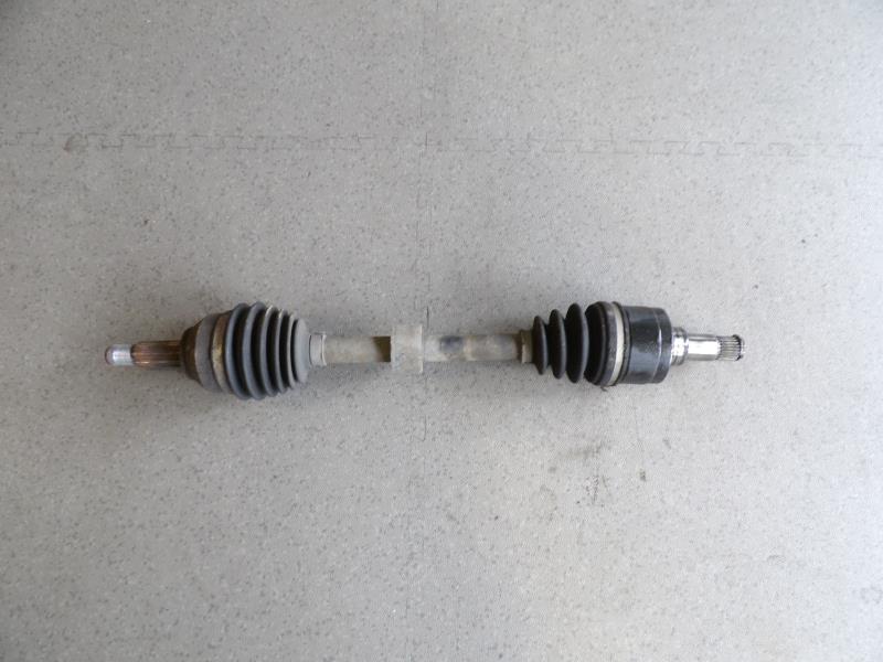 Cardan gauche (transmission)