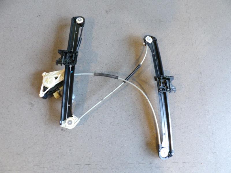 Leve vitre electrique avant droit