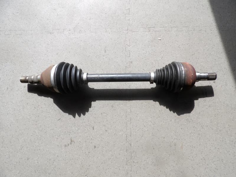 Cardan gauche (transmission)
