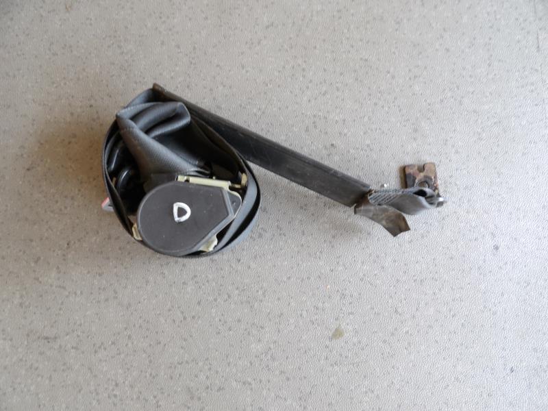 Ceinture avant droit