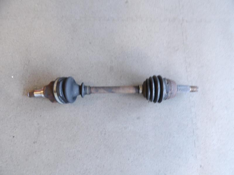 Cardan gauche (transmission)