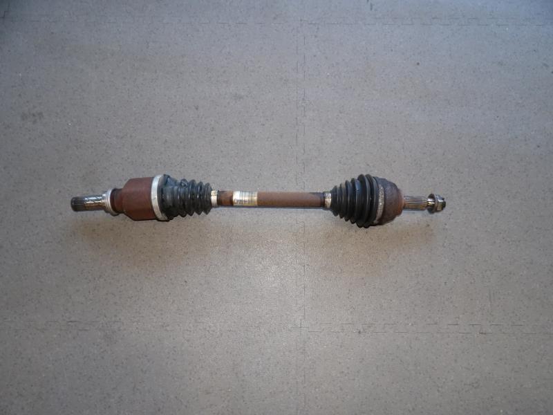 Cardan gauche (transmission)