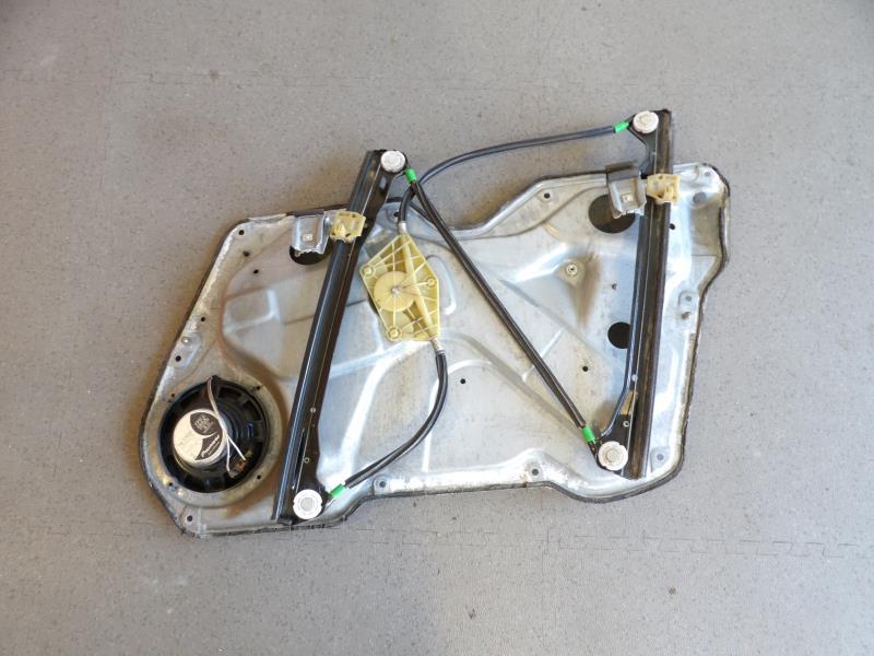 Leve vitre electrique avant droit
