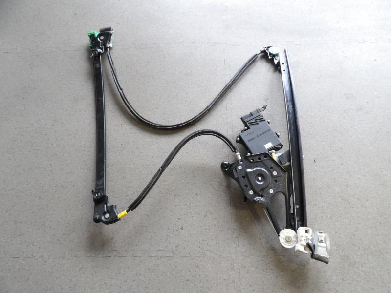 Leve vitre electrique avant gauche