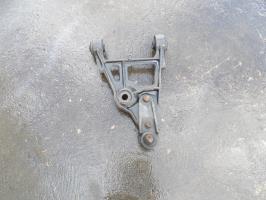 Triangle avant droit