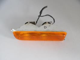 Optique avant secondaire droit (feux)(clignotant)