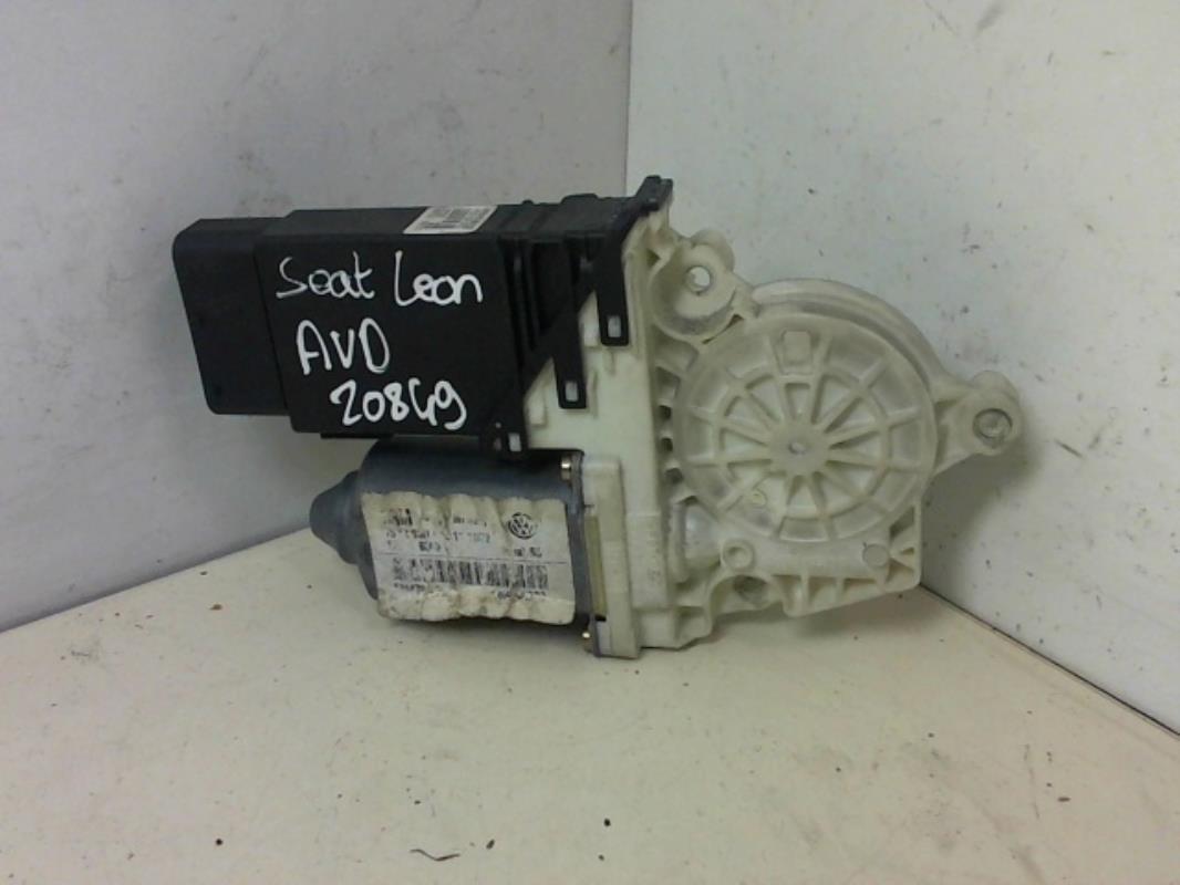 Mecanisme de leve vitre electrique avant droit