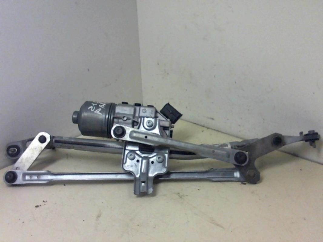 Moteur essuie glace avant