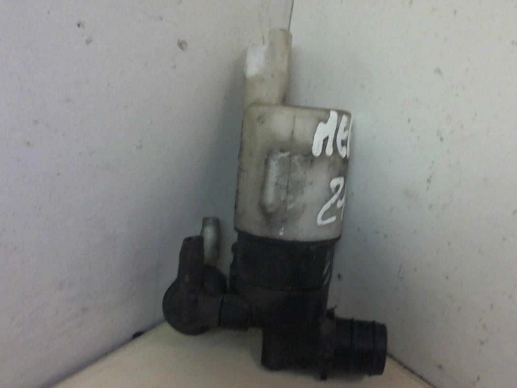 Pompe lave glace avant