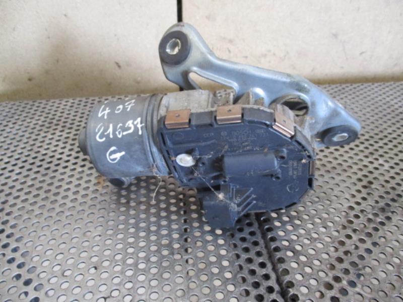 Moteur essuie glace avant gauche