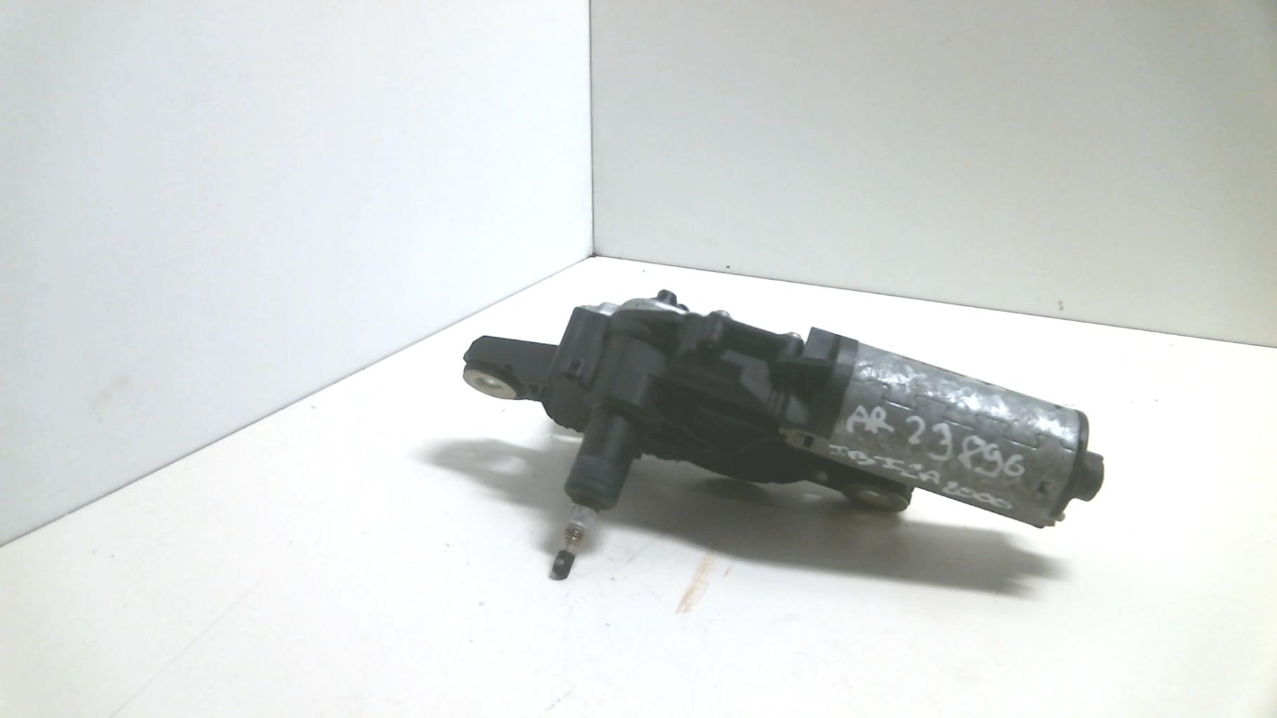 Moteur essuie glace arriere