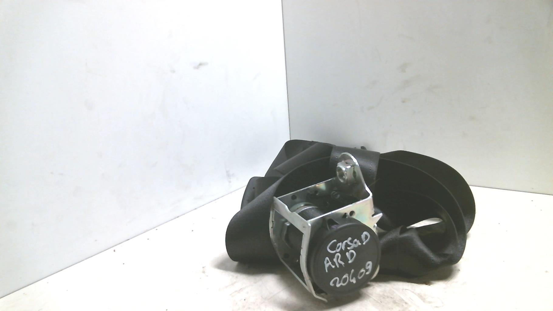 Ceinture arriere droit