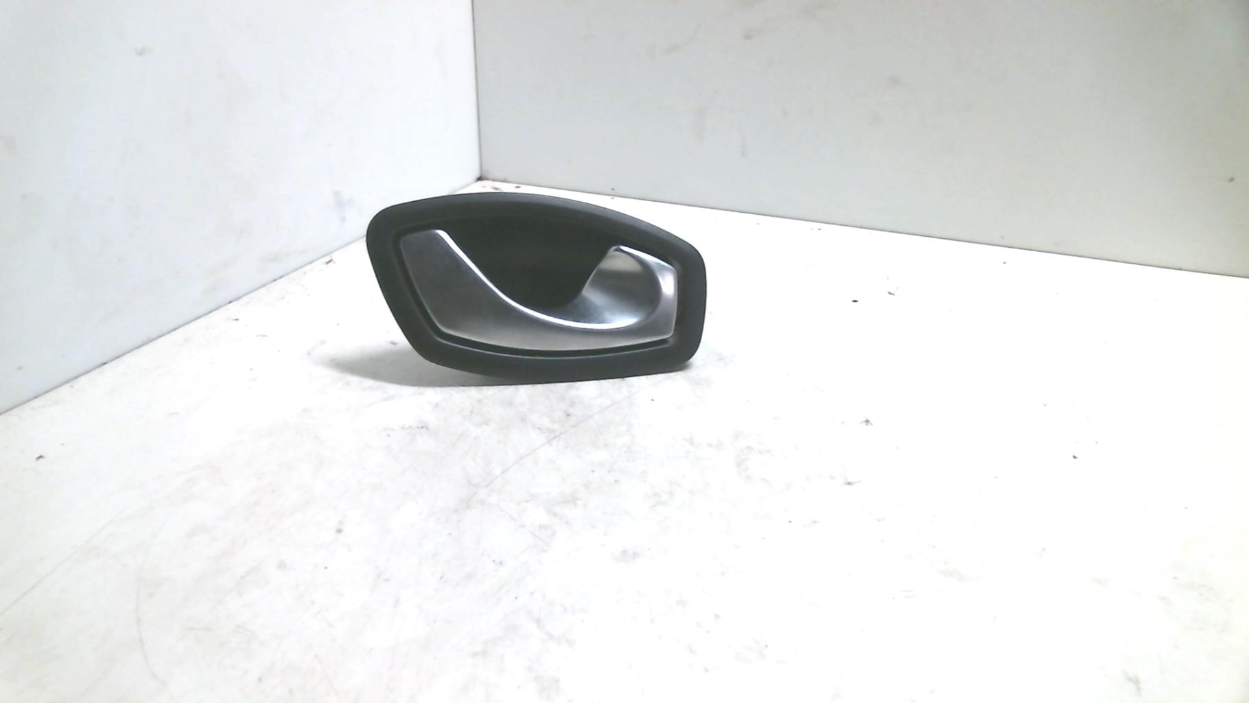 Poignee interieur arriere droit