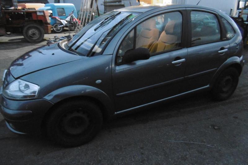 Etrier avant gauche (freinage)