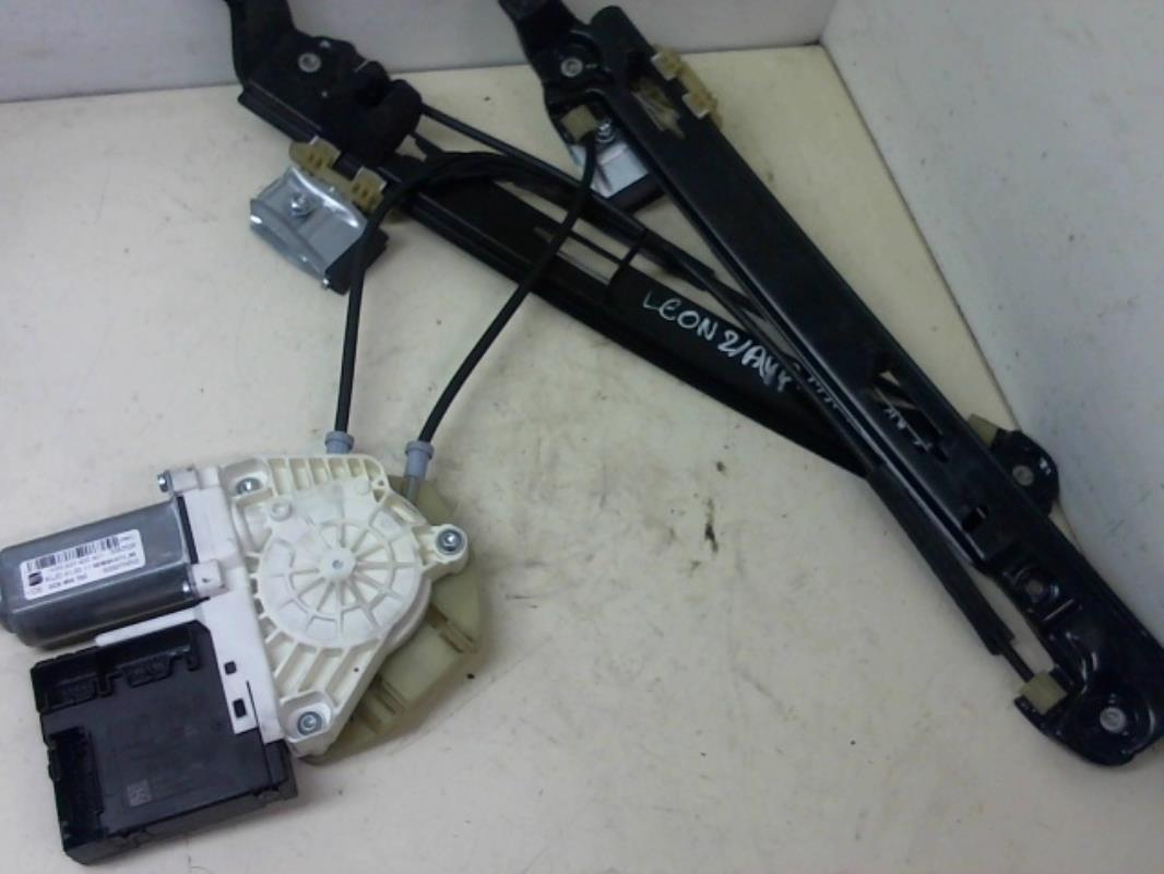 Leve vitre electrique avant droit