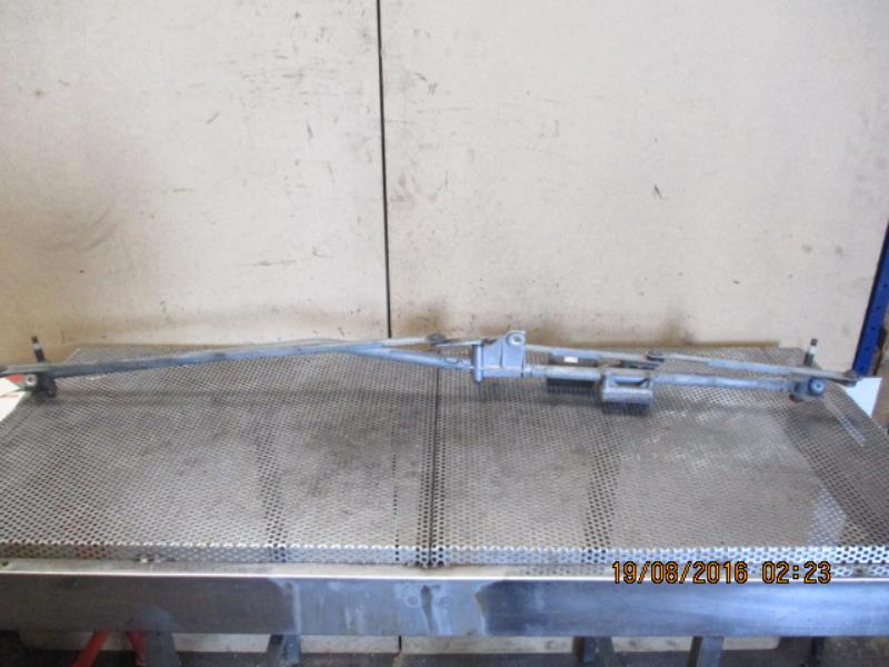 Moteur essuie glace avant