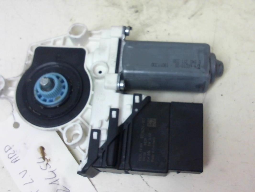 Moteur leve vitre arriere droit