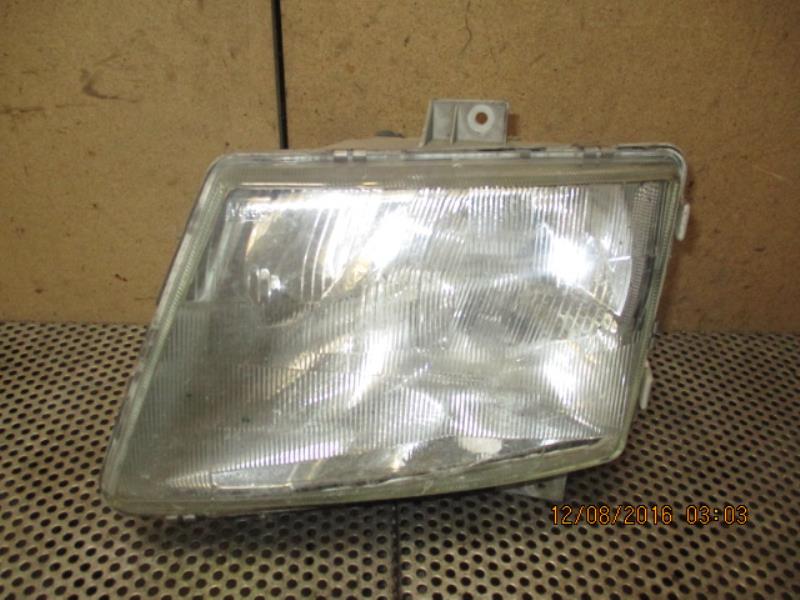 Gruppo ottico anteriore principale sinistro (luci)(faro)