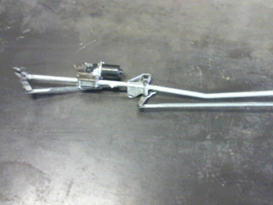 Moteur essuie glace avant