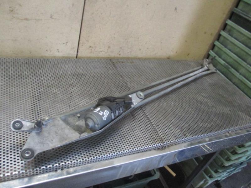 Moteur essuie glace avant