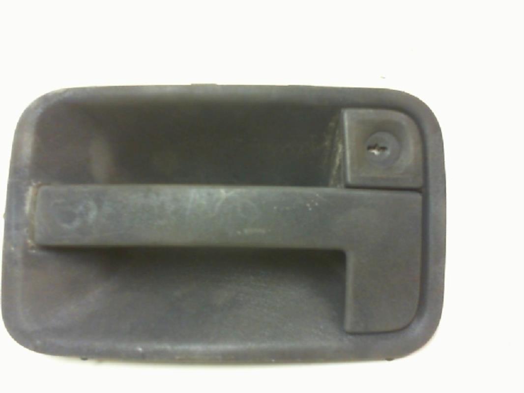Poignee porte avant droit