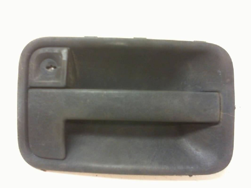 Poignee porte avant gauche