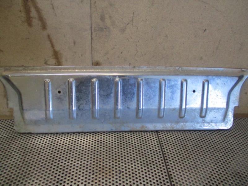 Cache sous moteur