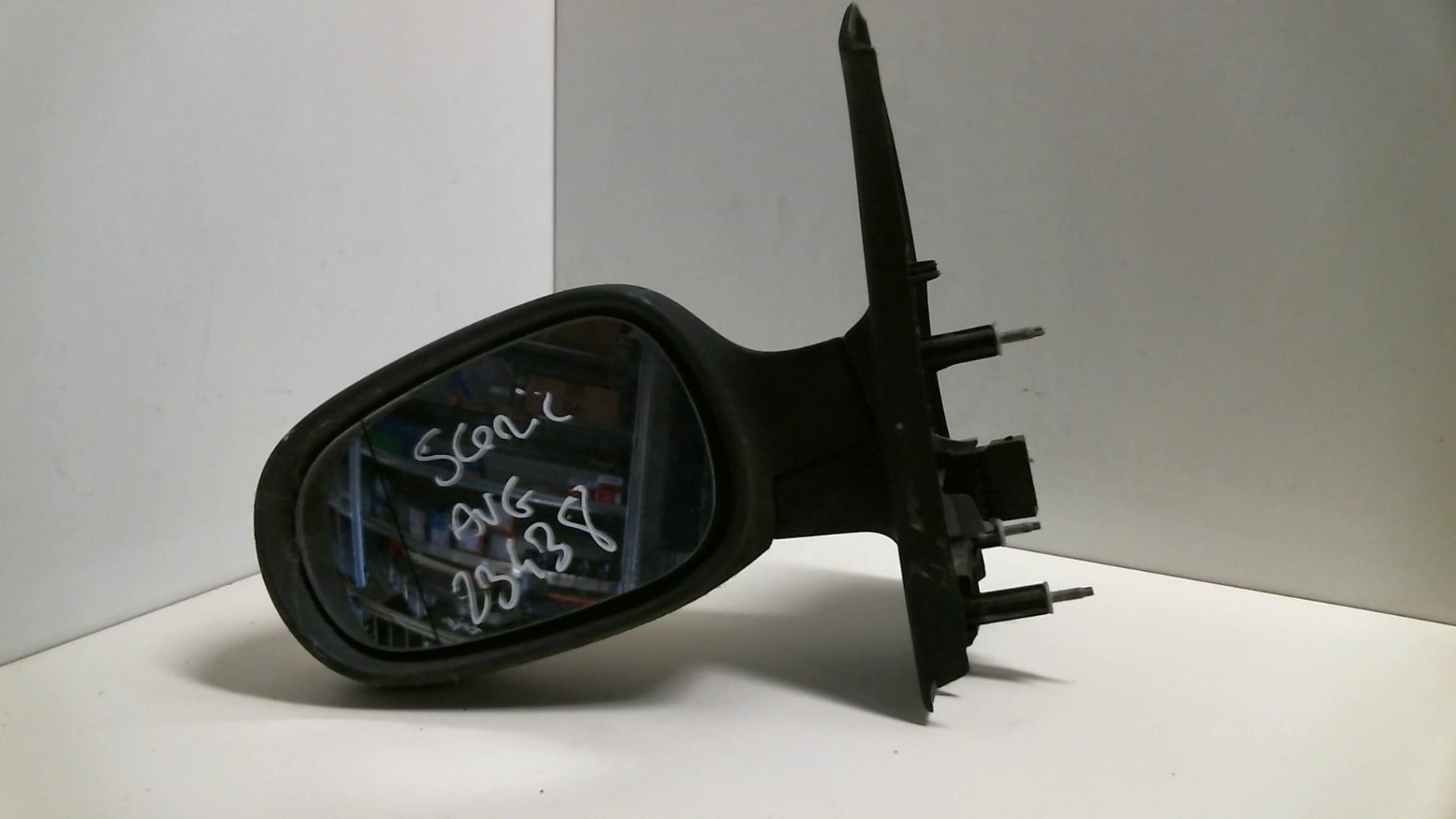 Retrovisor izquierdo
