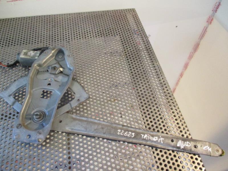 Leve vitre electrique avant droit