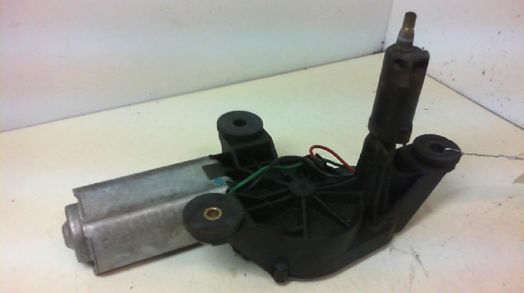 Moteur essuie glace arriere