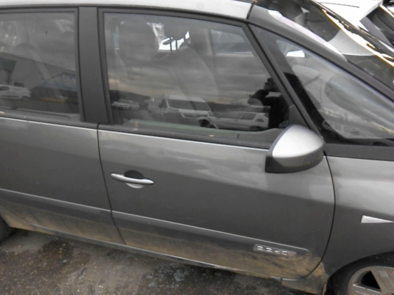 Porte avant droit