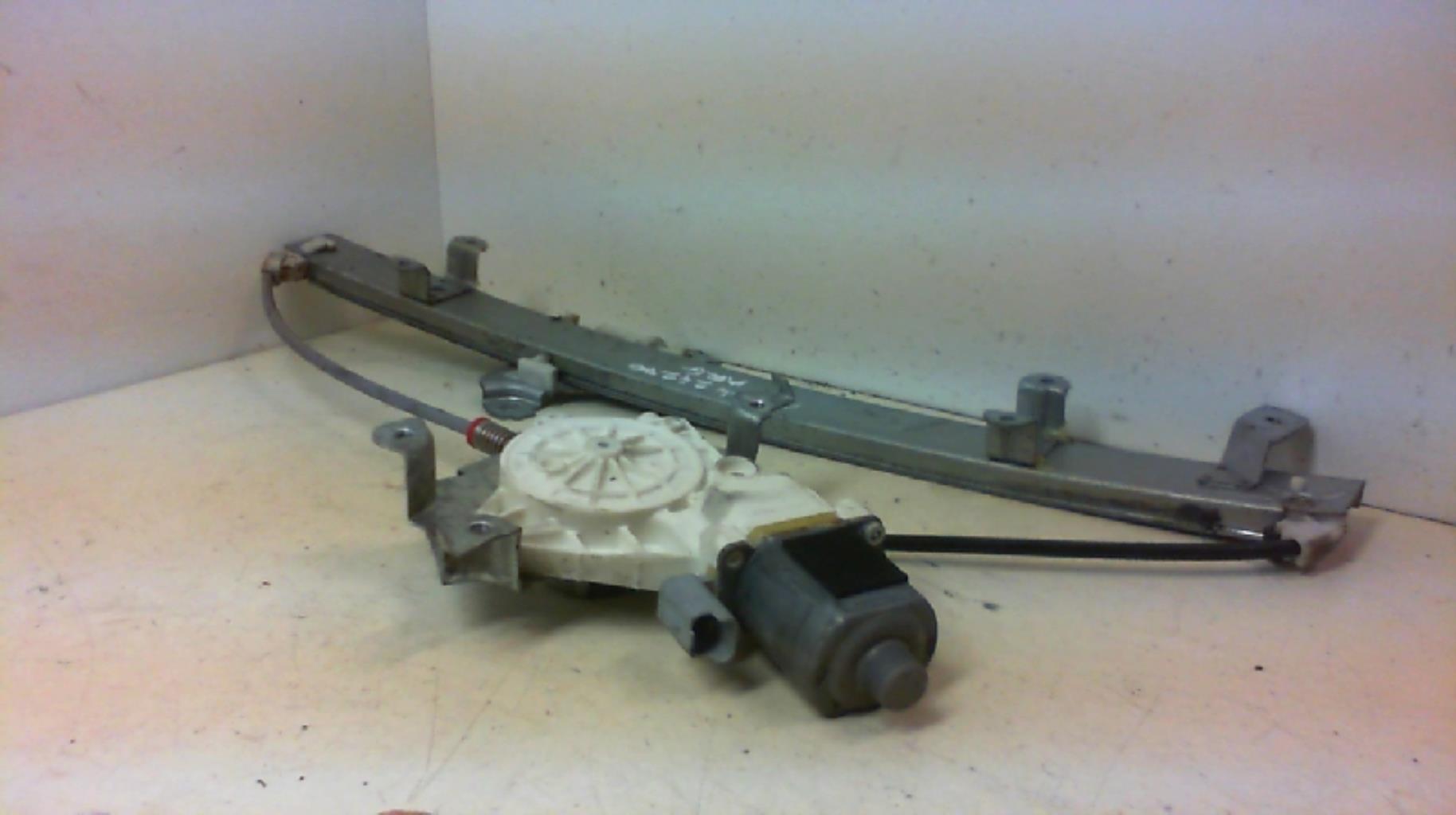 Leve vitre electrique arriere gauche