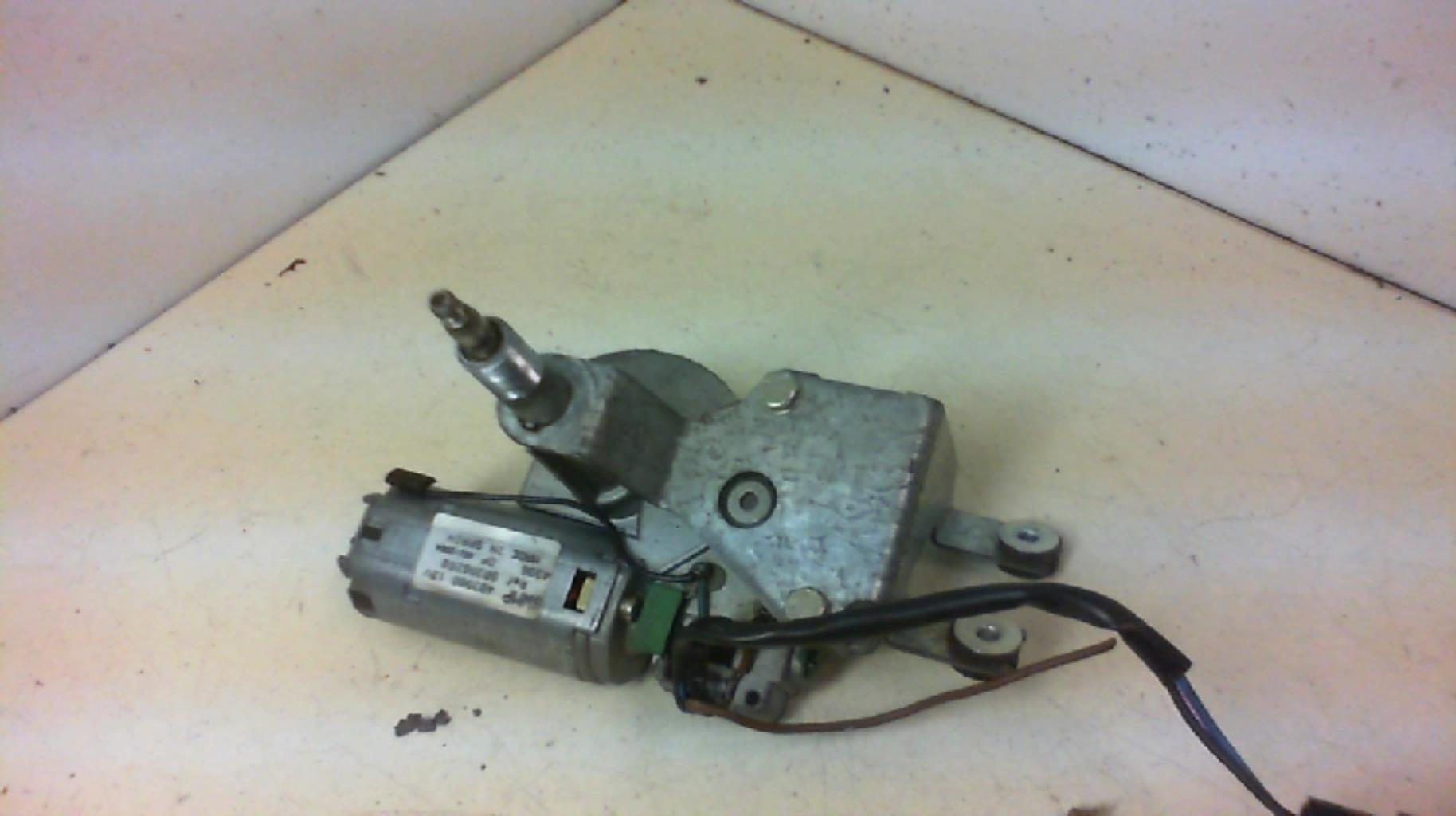 Moteur essuie glace arriere