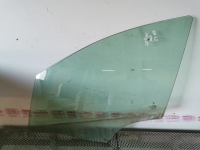 Vitre avant gauche