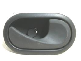 Poignee interieur avant droit