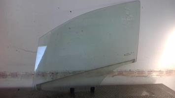 Vitre avant gauche