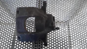 Etrier avant gauche (freinage)
