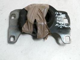 Support moteur gauche