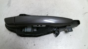 Poignee porte avant droit