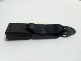 Attache ceinture arriere gauche