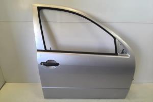 Porte avant droit