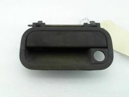 Tirador de puerta delantera izquierda