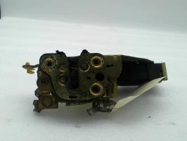Cerradura delantera izquierda