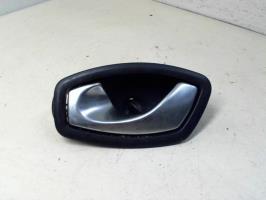 Poignee interieur avant gauche