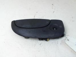 Poignee porte avant droit