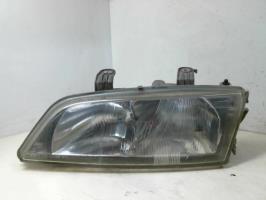 Gruppo ottico anteriore principale sinistro (luci)(faro)