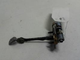 Arresto portiera anteriore destra